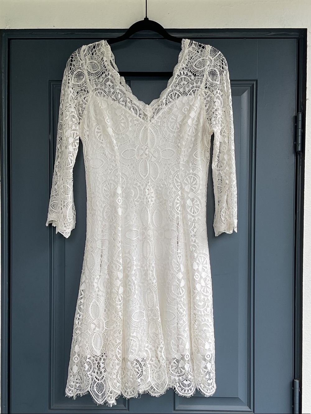 Women's Ivory Lace Long Sleeve Dress, size PXL